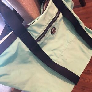 Lululemon travel/yoga bag
